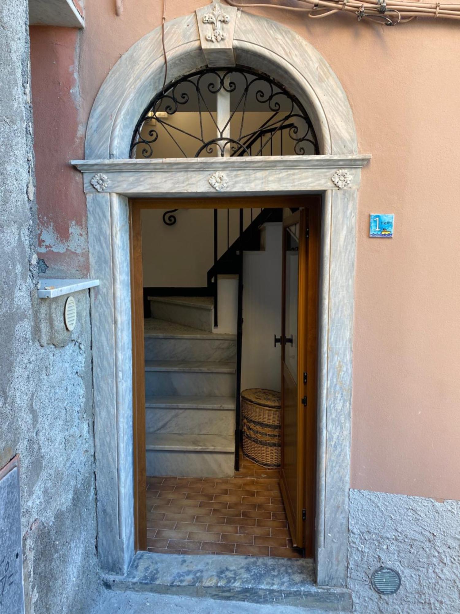 Candidina Vernazza Kültér fotó